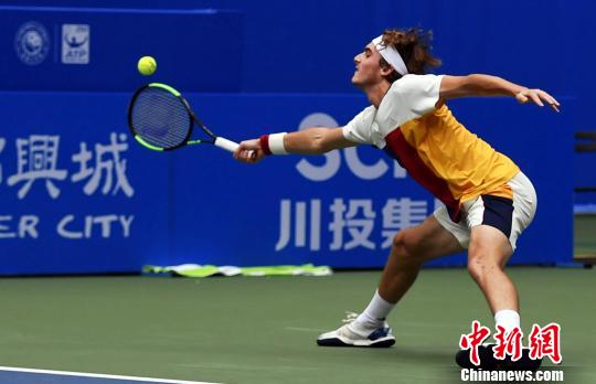 球员不断提 球员不断提