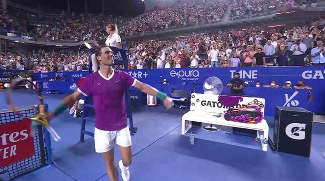 本次转会更 本次转会更